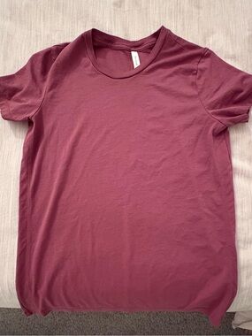 Babaton Short Sleeve Tee 🌺